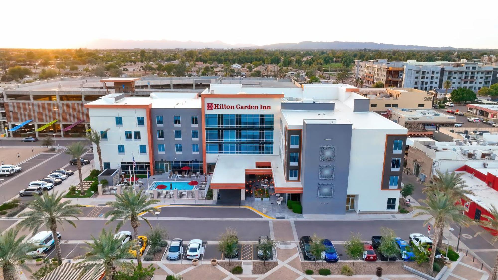Hilton Garden Inn Chandler Downtown Zewnętrze zdjęcie