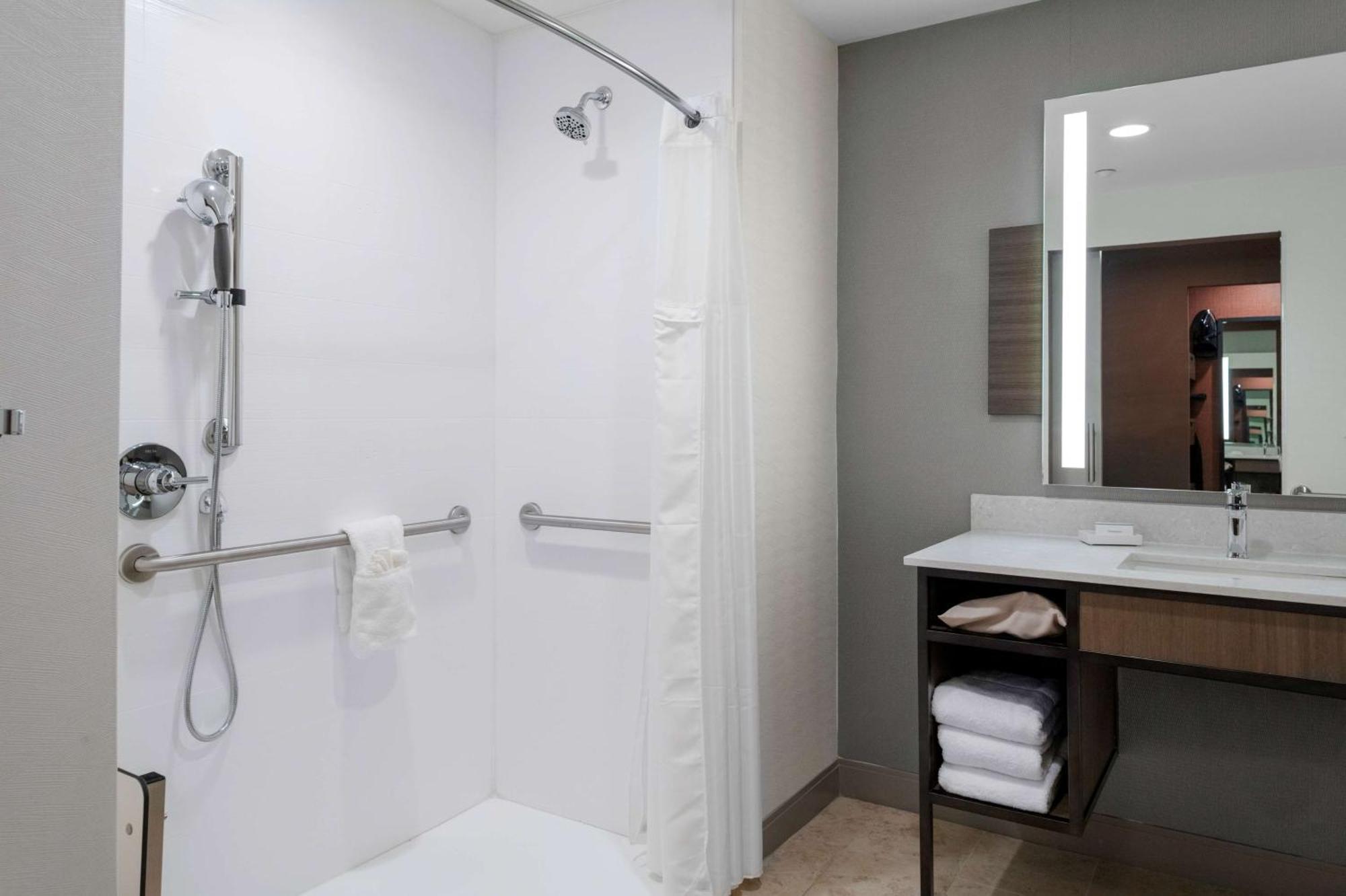 Hilton Garden Inn Chandler Downtown Zewnętrze zdjęcie
