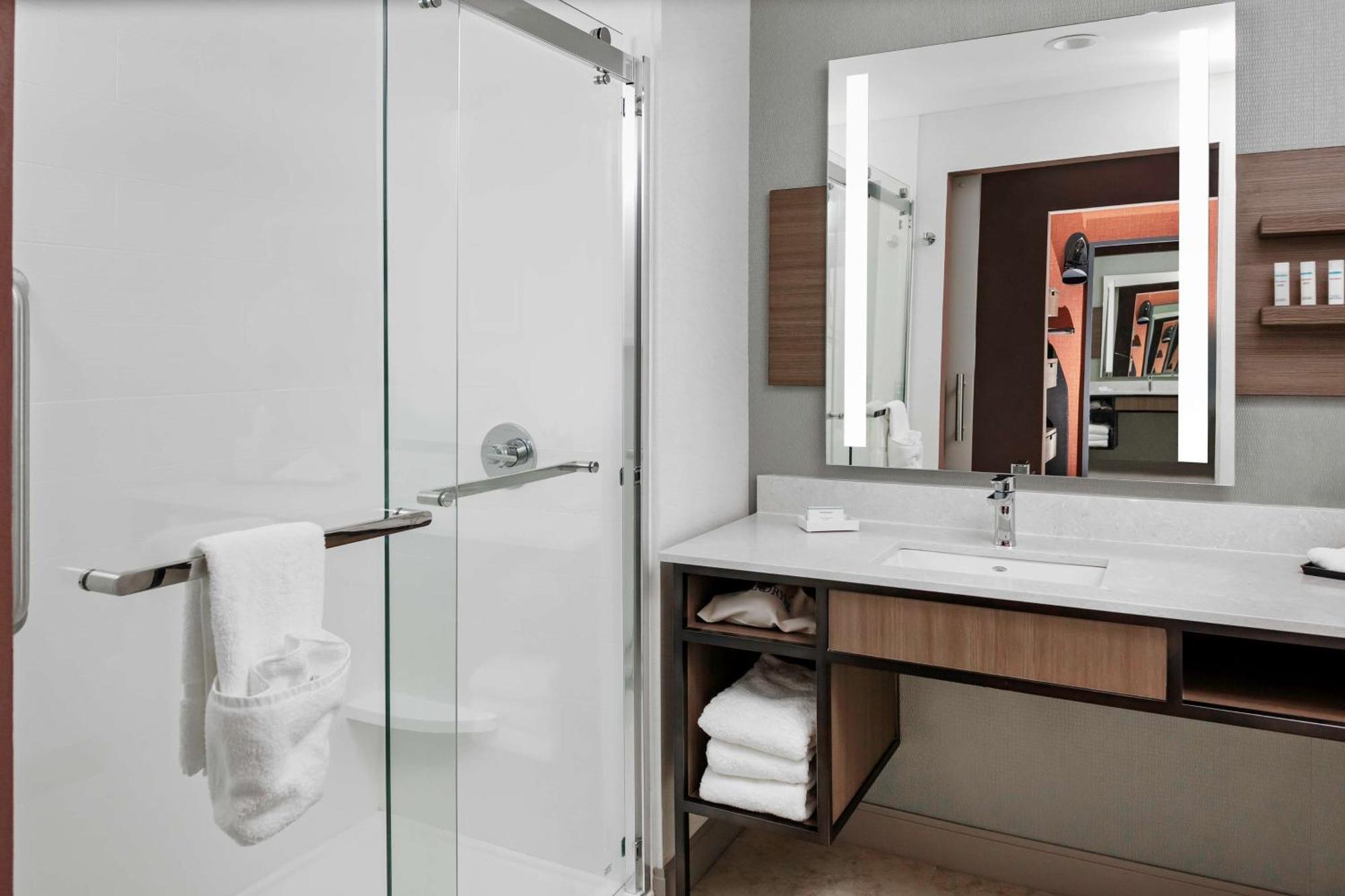 Hilton Garden Inn Chandler Downtown Zewnętrze zdjęcie